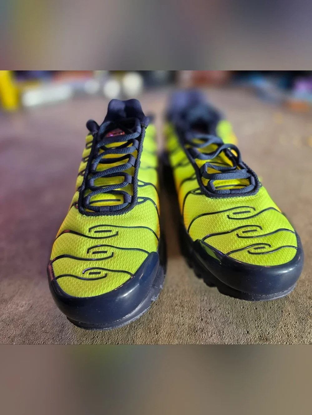 NIKE AIR MAX PLUS,  NIB
